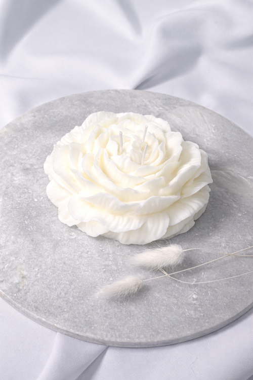 Large peony candle